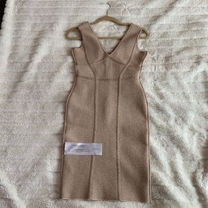 ✨Gold shimmer BCBG MAXAZRIA Body-con mini ✨